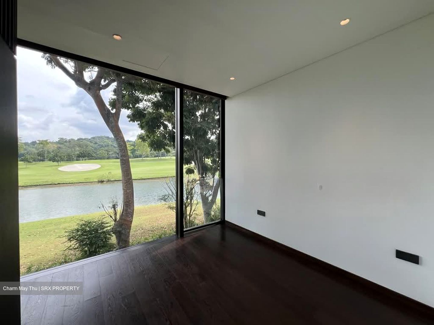 Cove Drive (D4), Terrace #585533441